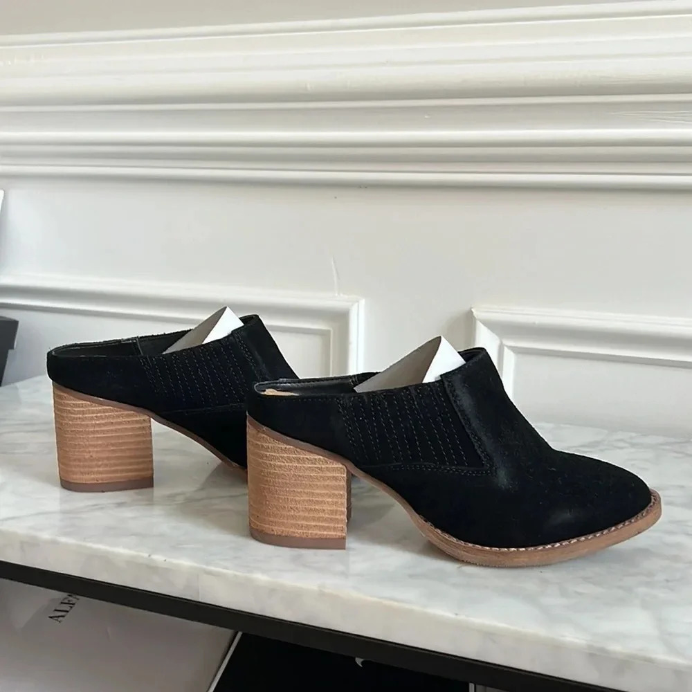 NWT Aqua College black suede bootie slip on 6.5 - Picture 2 of 7